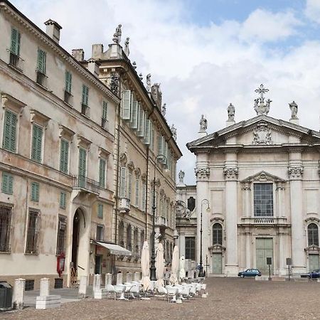 Due Guerrieri Mantova Hotel Bagian luar foto