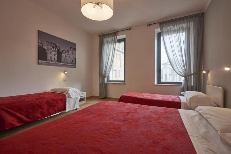 Due Guerrieri Mantova Hotel Bagian luar foto